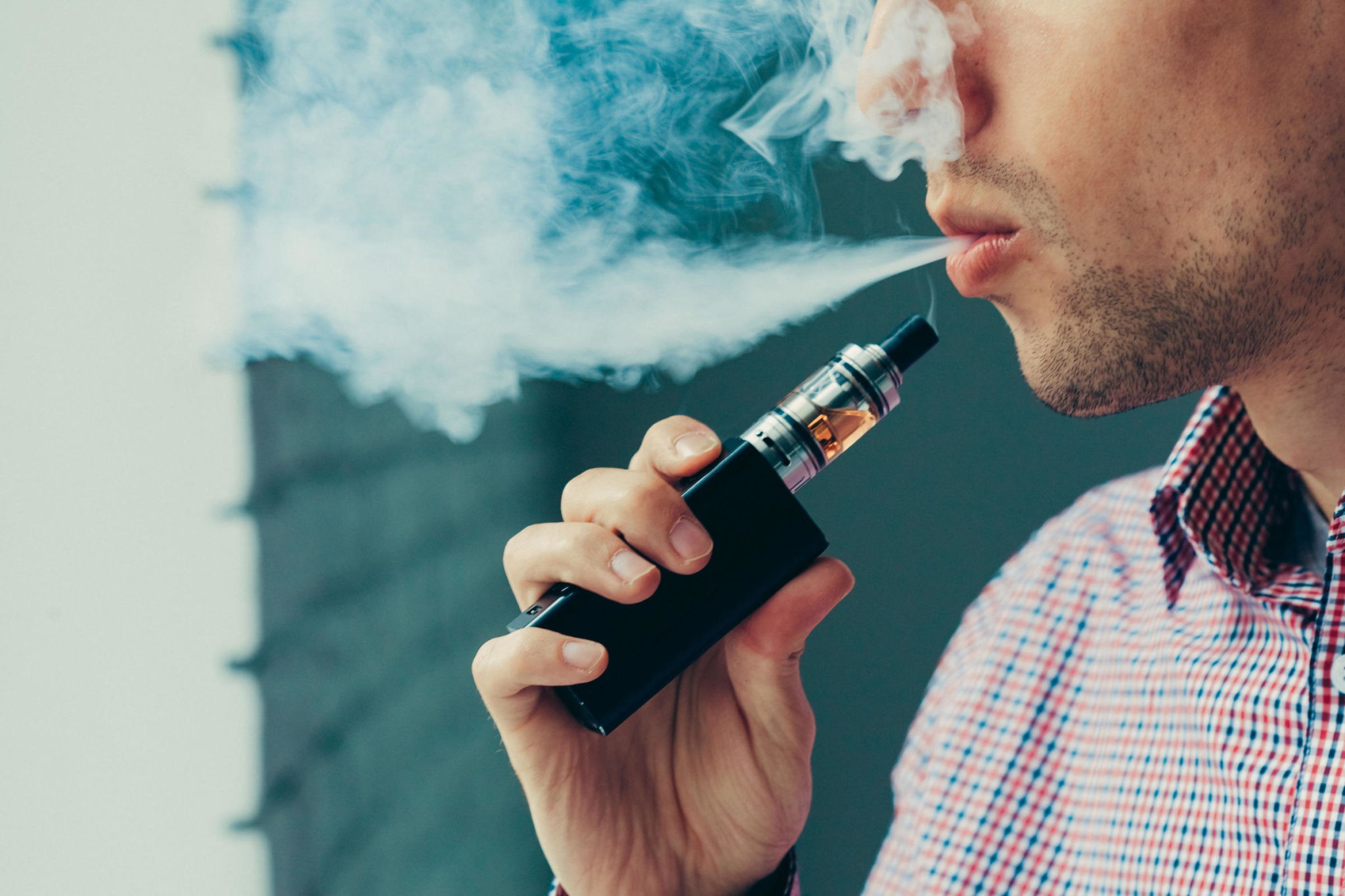 Vaping Increases The Risk Of Developing Infections Thehealthmania